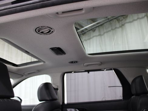 Used 2023 Hyundai Palisade Limited FWD image 24