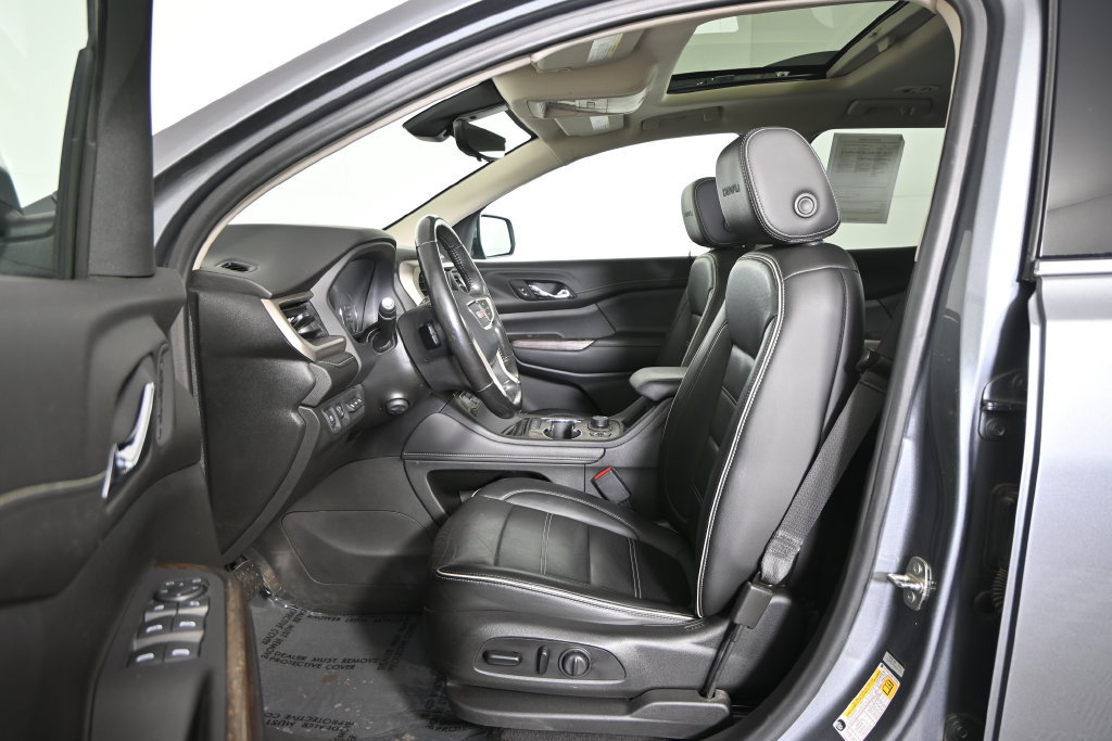 Used 2021 GMC Acadia Denali w/ GMC Pro Grade Package AWD/4WD image 22