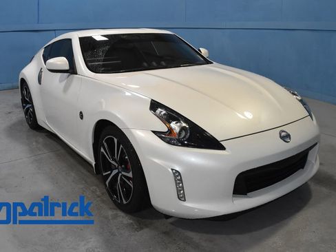 Certified 2020 Nissan 370Z Touring Sport image 1
