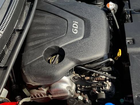 Used 2013 Hyundai Accent GS FWD image 30