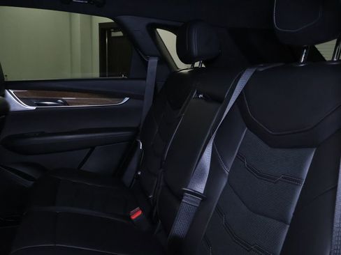 Used 2020 Cadillac XT5 Sportv w/ Platinum Package image 16