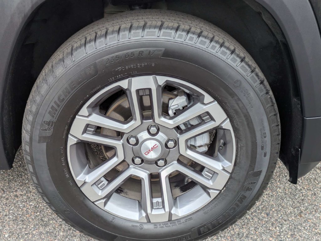 Used 2025 GMC Terrain Elevation AWD/4WD image 11