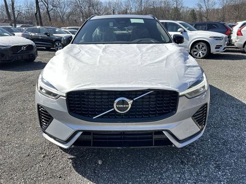 New 2025 Volvo XC60 T8 Plus w/ Climate Package image 6