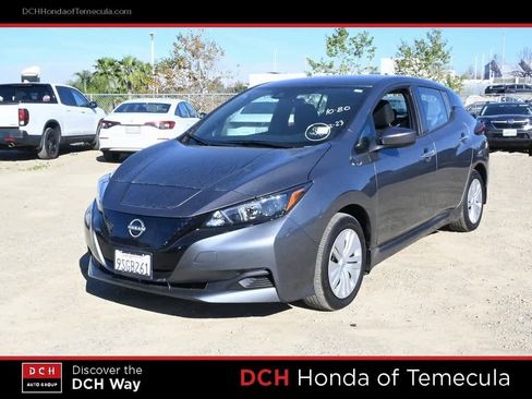 Used 2025 Nissan Leaf S image 1