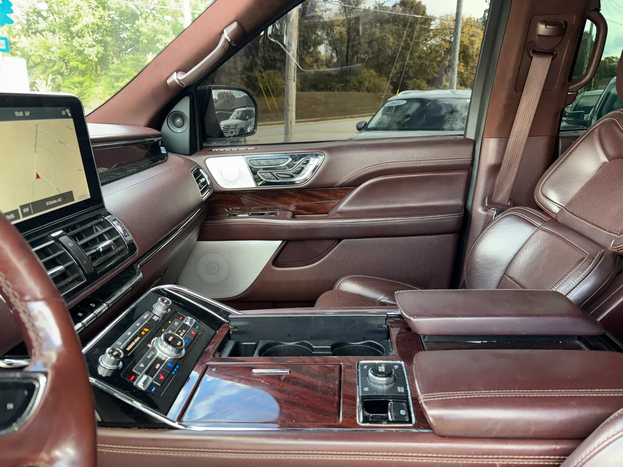 Used 2018 Lincoln Navigator Black Label w/ Cargo Package AWD/4WD image 20