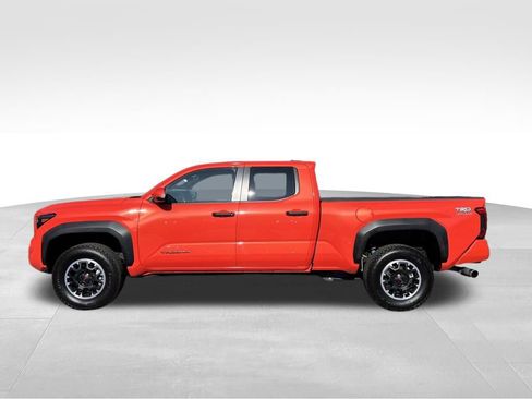 New 2024 Toyota Tacoma TRD Off-Road image 2