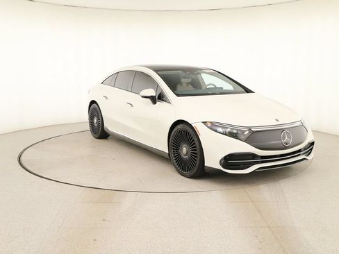 Used 2023 Mercedes-Benz EQS 450+ Sedan image 10