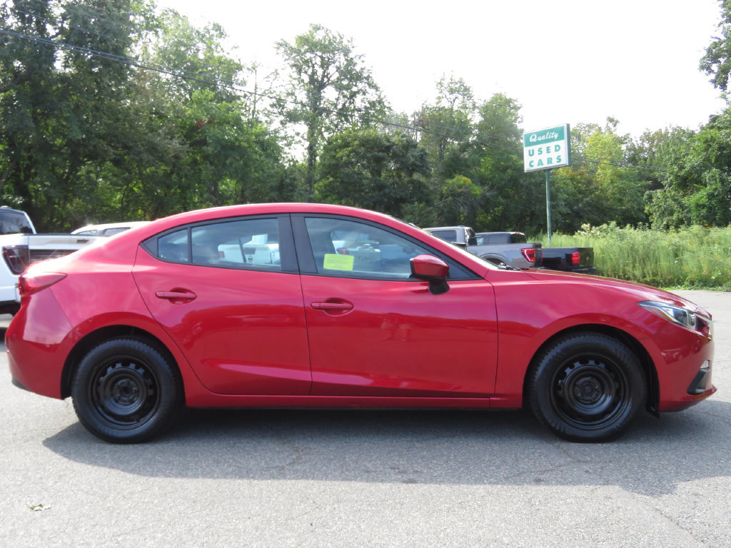 Used 2015 MAZDA MAZDA3 i Sport FWD image 4