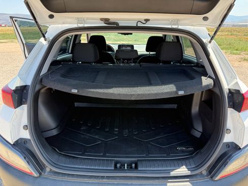Used 2023 Hyundai Kona SEL AWD/4WD image 31