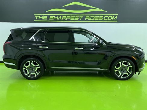 Used 2024 Hyundai Palisade Limited AWD/4WD image 11