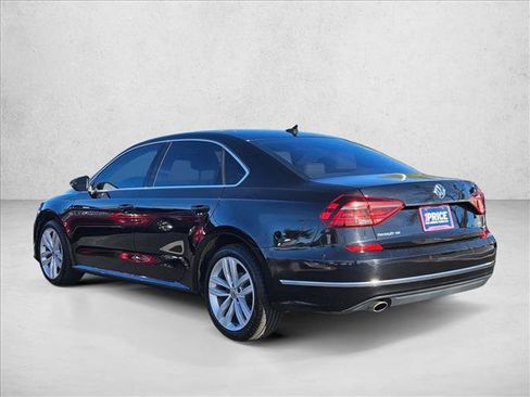 Used 2018 Volkswagen Passat 2.0T SE image 8