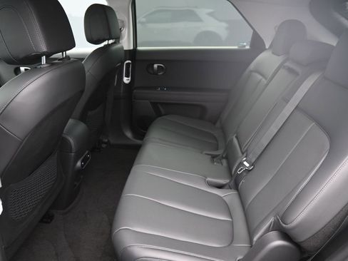 New 2025 Hyundai Ioniq 5 SEL image 11