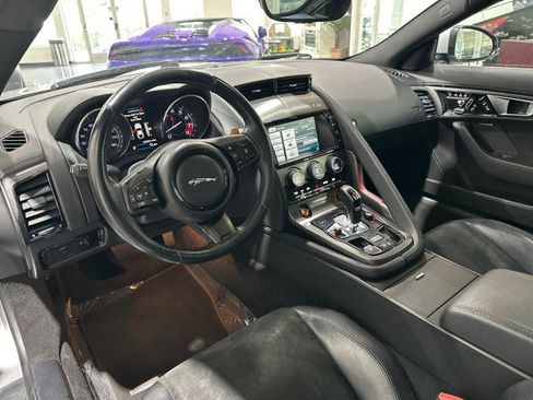 Used 2015 Jaguar F-TYPE S RWD image 3