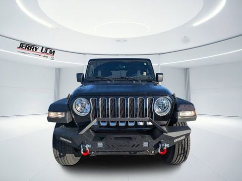 Used 2021 Jeep Wrangler Unlimited Sahara image 7