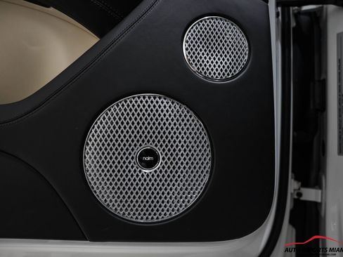 Used 2022 Bentley Bentayga Speed image 44