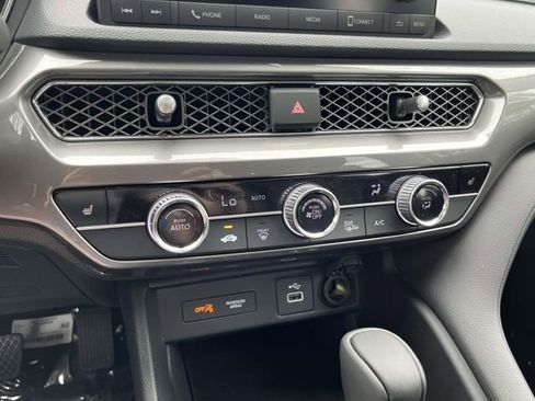 New 2025 Acura Integra image 24