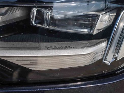 Used 2023 Cadillac Escalade Premium Luxury w/ Performance Package AWD/4WD image 10