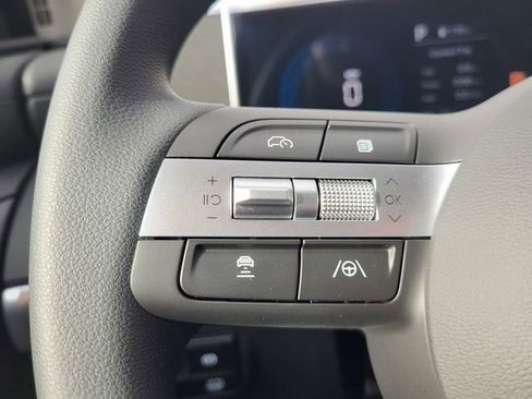 New 2026 Hyundai Tucson Blue SE image 18