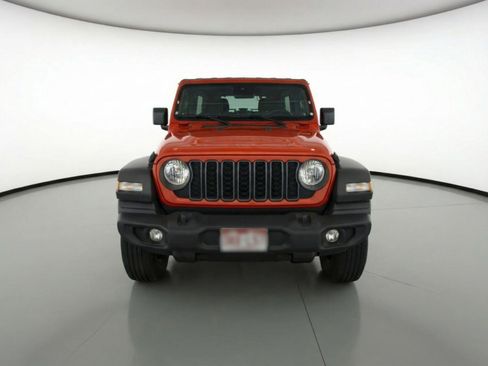 Used 2025 Jeep Wrangler Sport S image 2