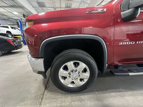 Used 2020 Chevrolet Silverado 3500 LTZ w/ LTZ Convenience Package AWD/4WD image 23