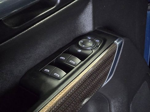 Used 2019 Chevrolet Silverado 1500 LT w/ All-Star Edition image 19