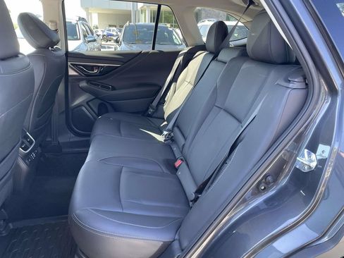 Used 2024 Subaru Outback Limited AWD/4WD image 3