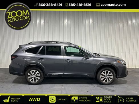Used 2024 Subaru Outback Premium AWD/4WD image 1