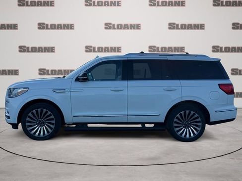 Used 2020 Lincoln Navigator Reserve image 2