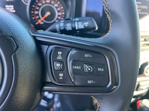 Used 2024 Jeep Wrangler Sport S image 17