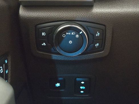 Used 2022 Ford F250 King Ranch w/ King Ranch Ultimate Package AWD/4WD image 24