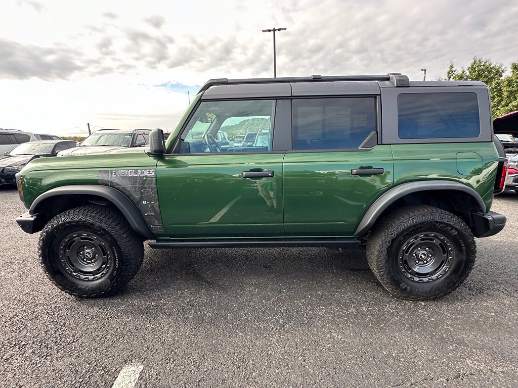 Certified 2024 Ford Bronco Everglades AWD/4WD image 2