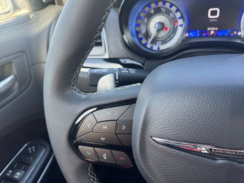 Used 2023 Chrysler 300 S RWD image 27