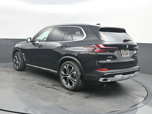 New 2026 BMW X5 xDrive40i image 3