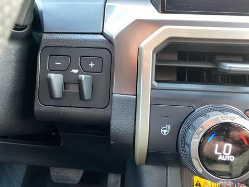 New 2024 Toyota Tacoma TRD Off-Road image 15