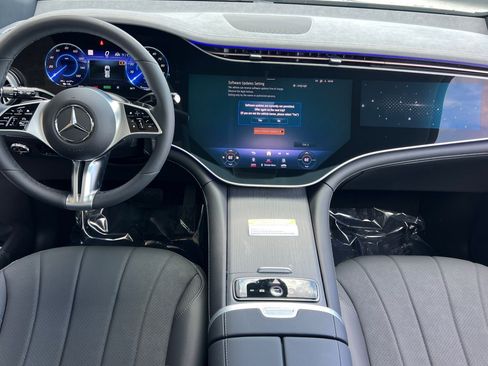 New 2026 Mercedes-Benz EQE 320 4MATIC SUV image 14
