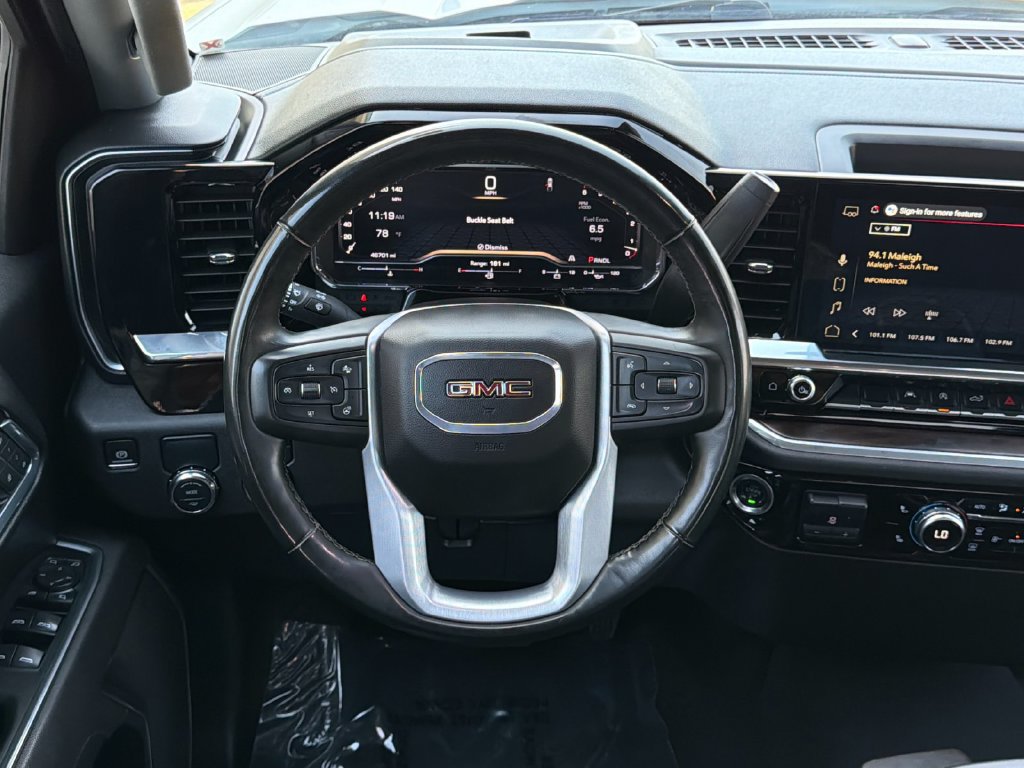 Used 2025 GMC Sierra 1500 SLT RWD image 13