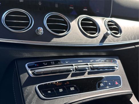 Used 2022 Mercedes-Benz E 350 4MATIC Sedan w/ AMG Line Exterior image 14