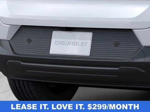 New 2026 Chevrolet Equinox EV LT image 14