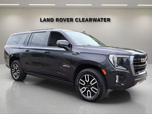 Used 2024 GMC Yukon XL AT4 w/ AT4 Premium Package AWD/4WD image 7