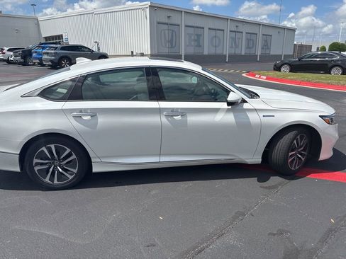 Used 2020 Honda Accord Touring image 6