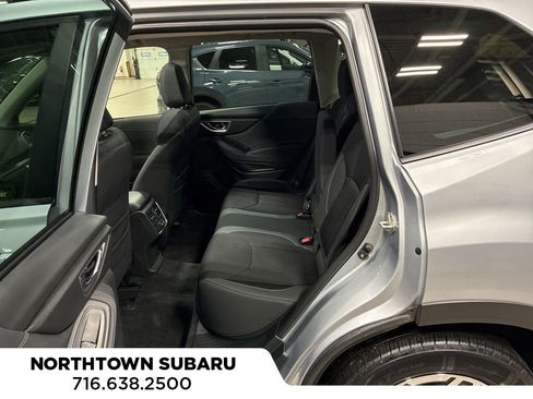 Used 2024 Subaru Forester Premium image 19