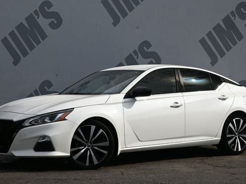 Used 2019 Nissan Altima 2.5 SR FWD image 1