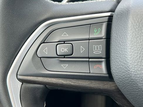 New 2026 Jeep Grand Cherokee Limited AWD/4WD image 18
