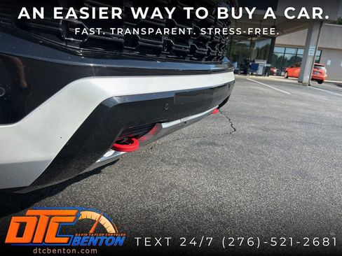 Used 2023 Chevrolet Suburban Z71 w/ Luxury Package AWD/4WD image 33