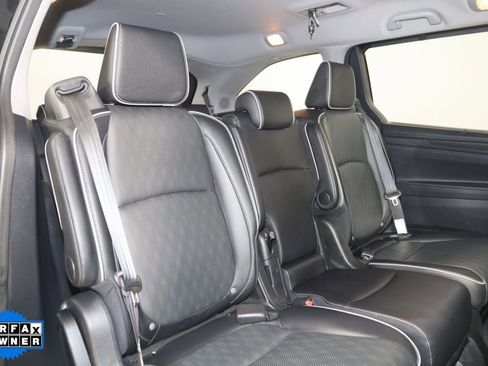 Used 2023 Honda Odyssey Elite image 16