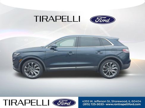 Used 2021 Lincoln Nautilus Reserve AWD/4WD image 3