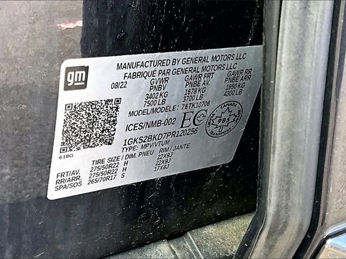 Used 2023 GMC Yukon SLT image 32