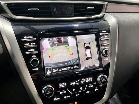 Used 2024 Nissan Murano SV image 14