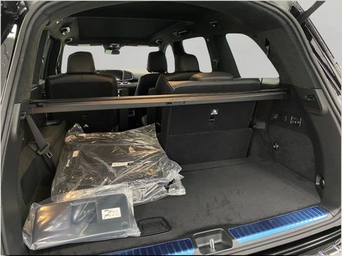New 2026 Mercedes-Benz GLS 63 AMG 4MATIC image 7