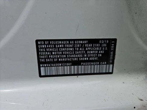 Used 2019 Volkswagen Golf 4-Door AWD/4WD image 22